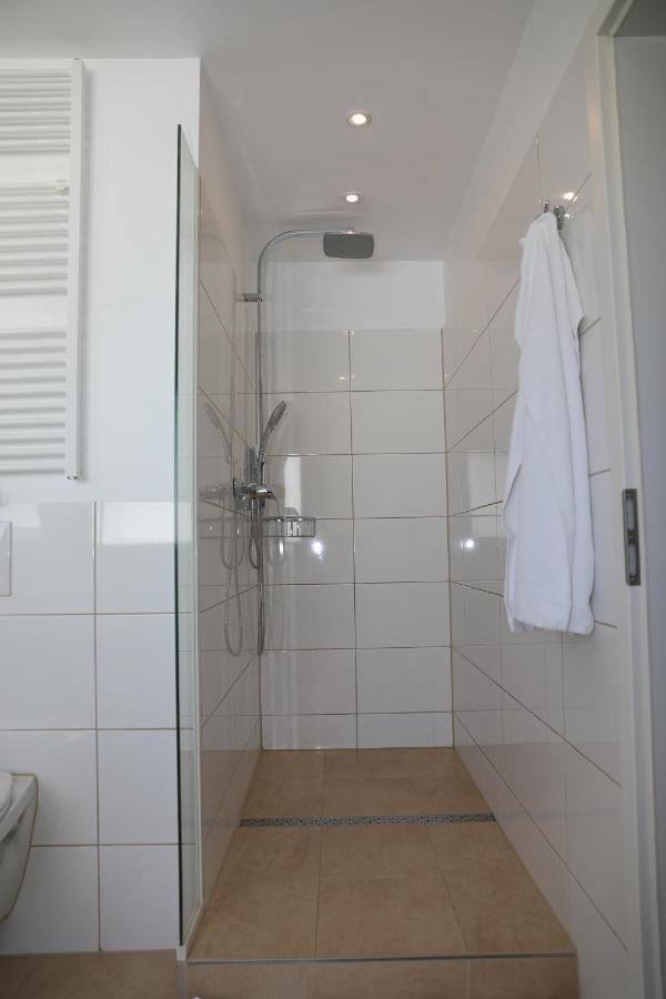 Hotel Weinlaube Кобленц Екстериор снимка